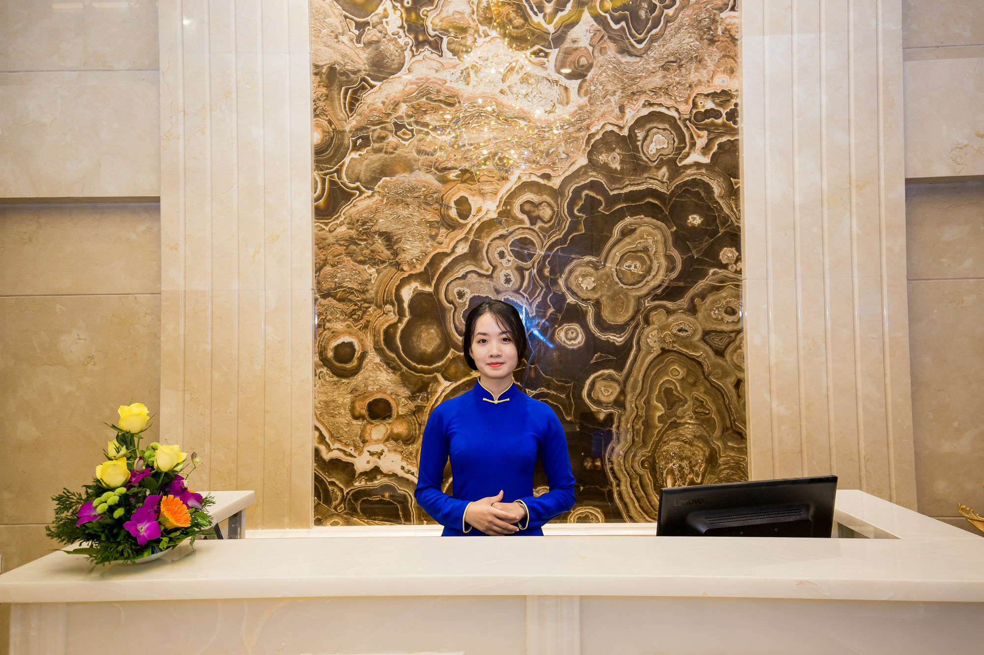 Little Hanoi Deluxe Hotel Exterior photo
